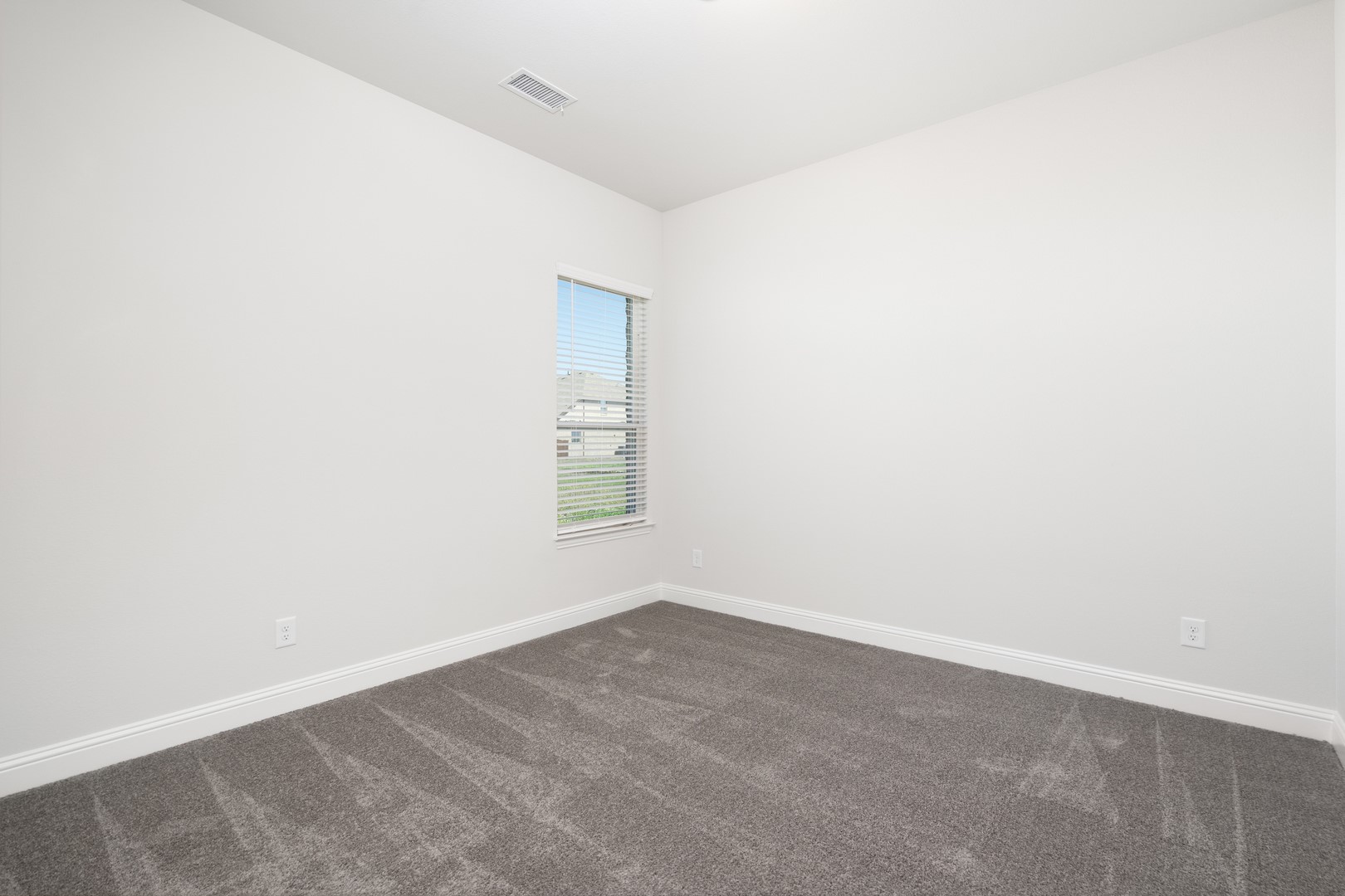 742 Oak Street Lavon TX 75166