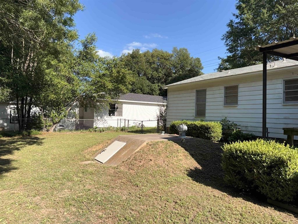 213 E Magnolia Drive Mt Pleasant TX 75455