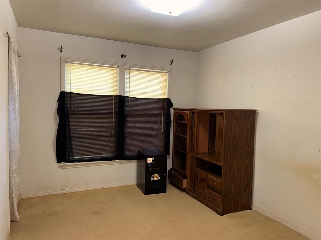 213 E Magnolia Drive Mt Pleasant TX 75455