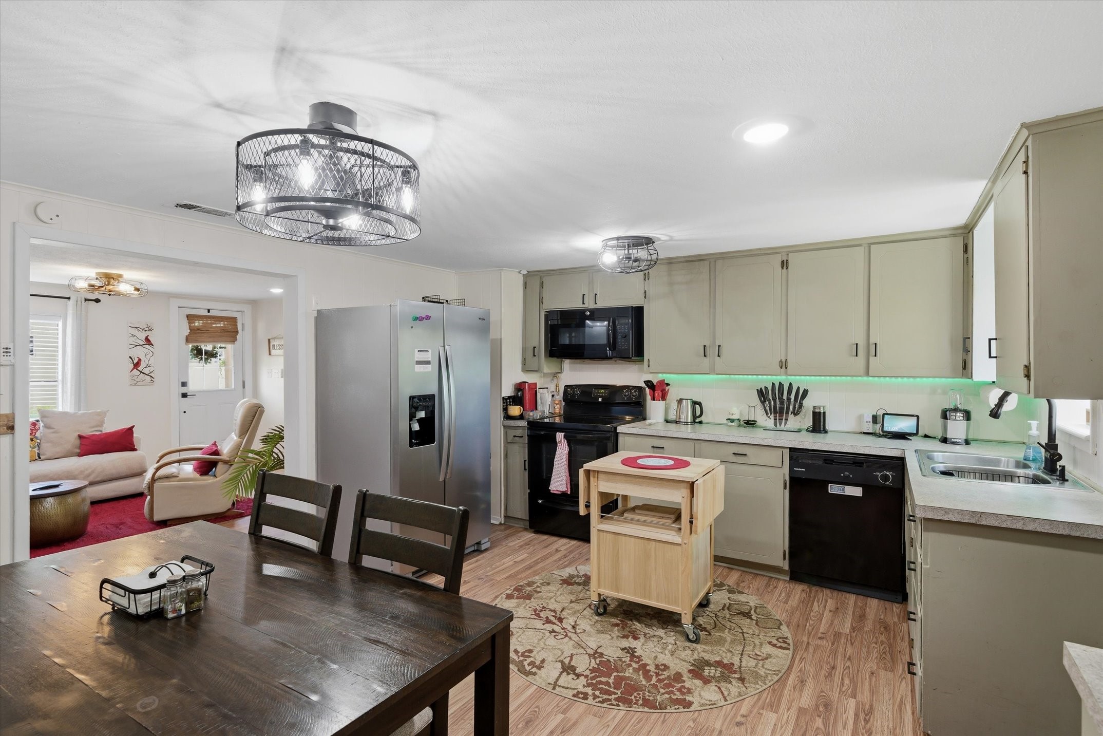 15853 Highway 80 Edgewood TX 75117