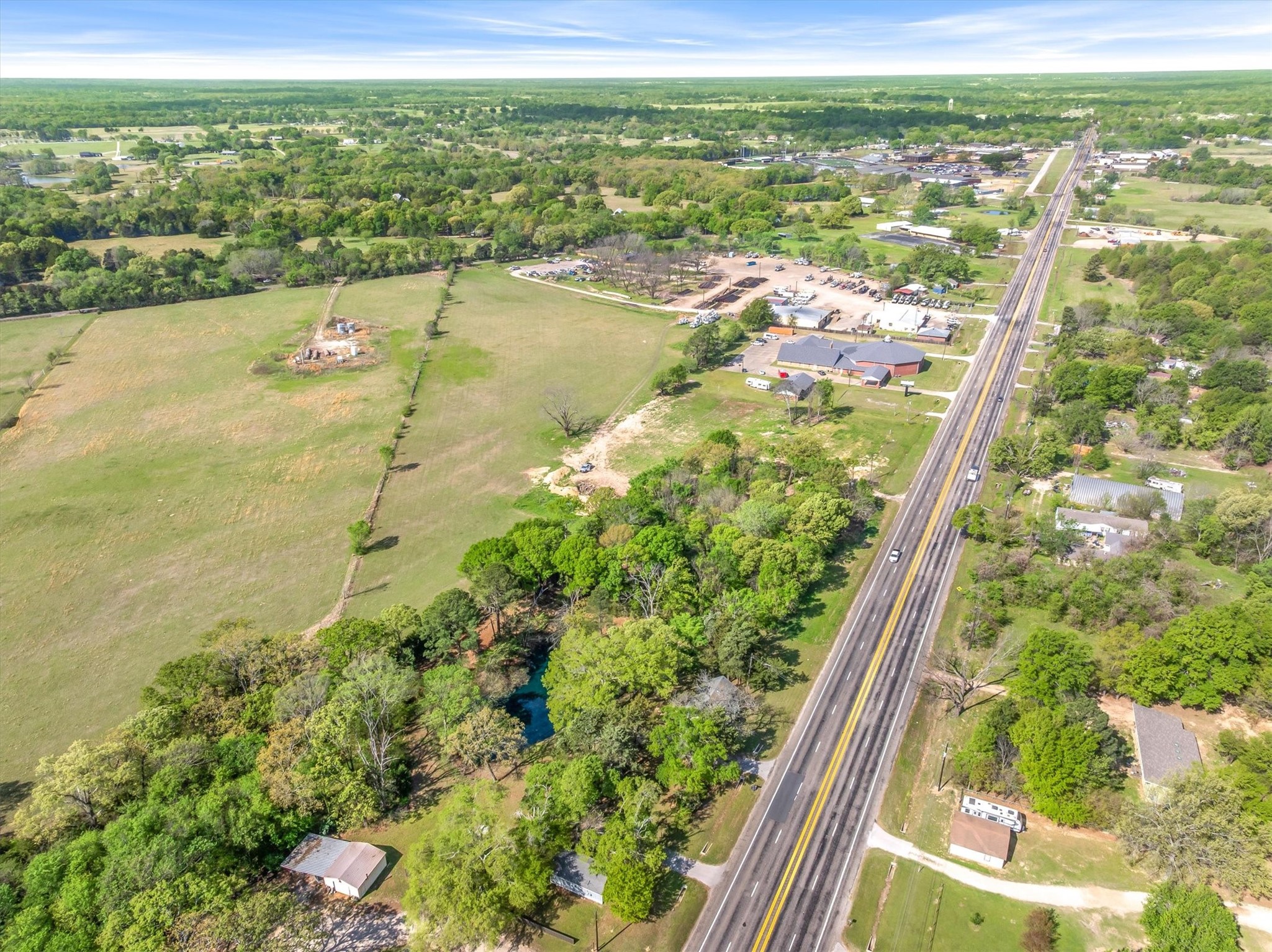 15853 Highway 80 Edgewood TX 75117
