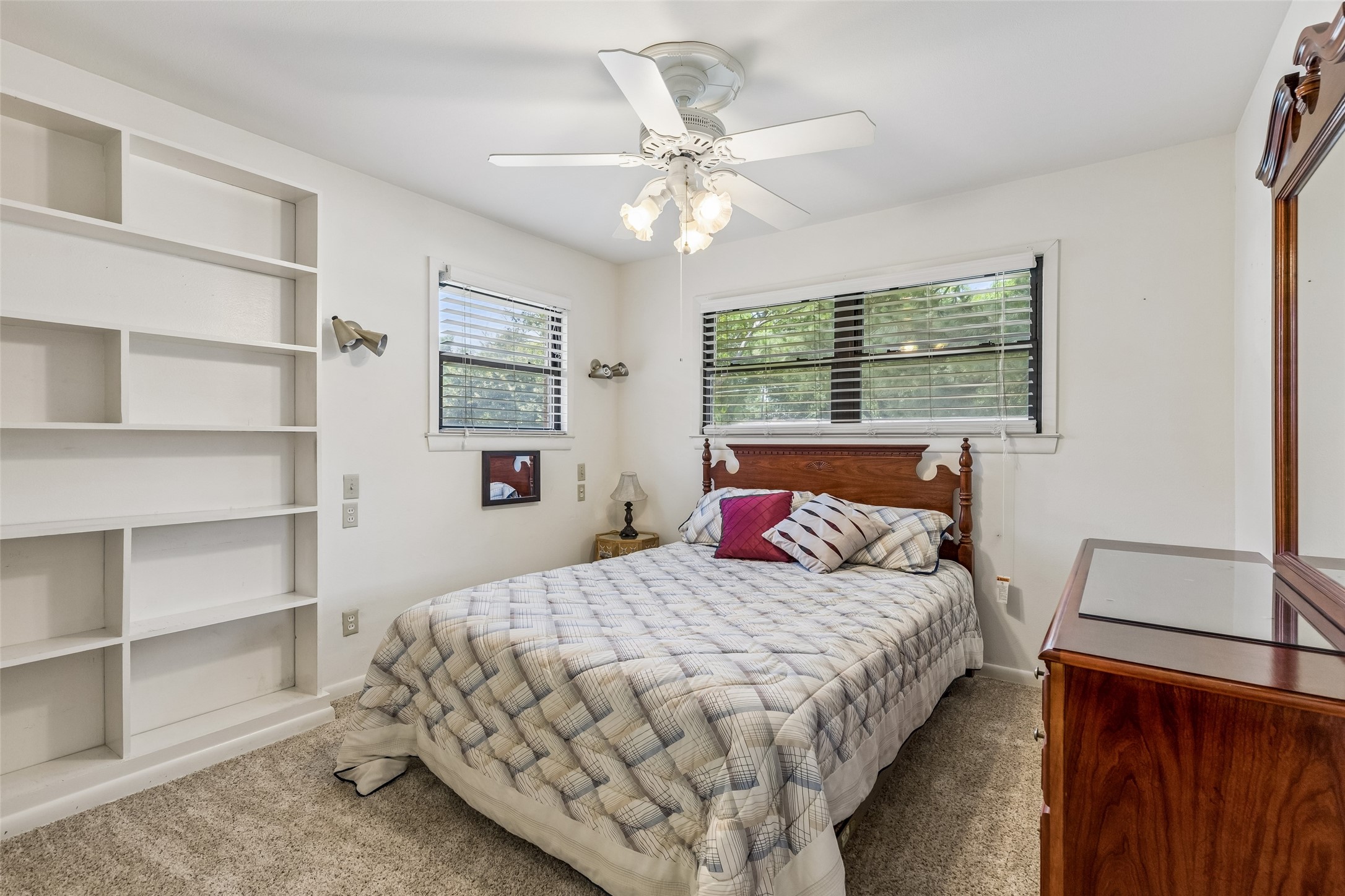 1637 Hendrix Drive Irving TX 75061