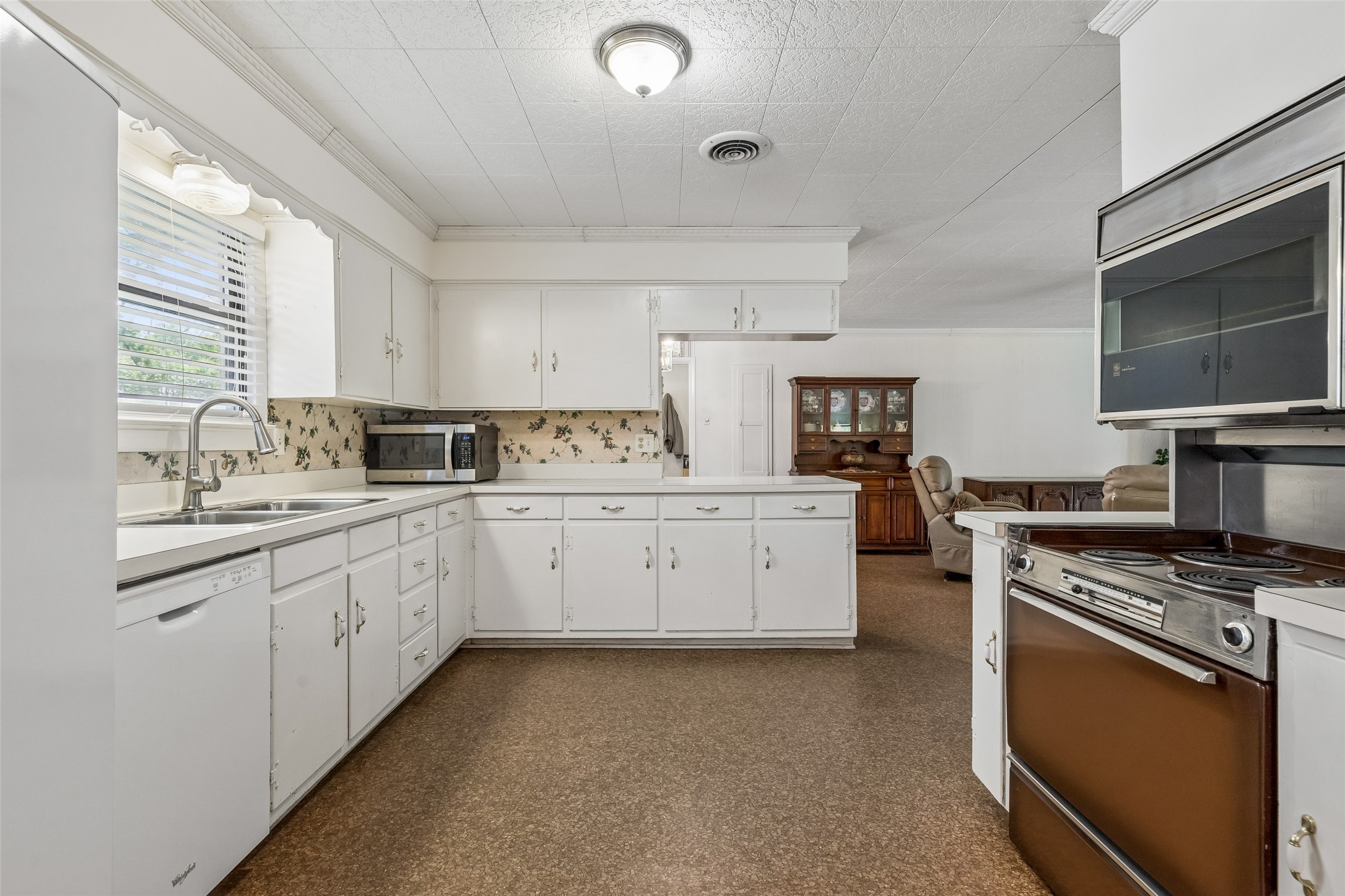 1637 Hendrix Drive Irving TX 75061