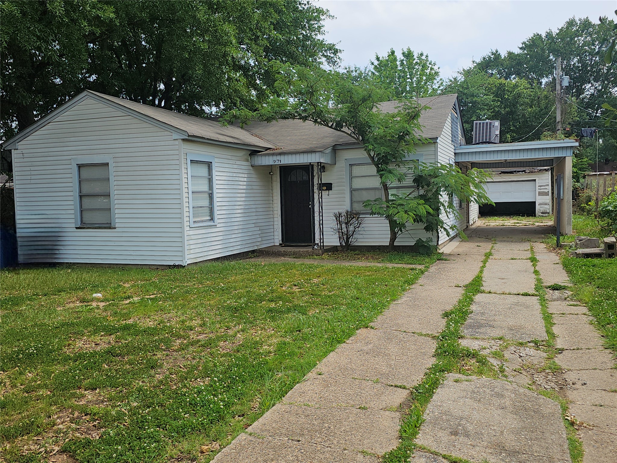 2711 Parkridge Street Shreveport LA 71108