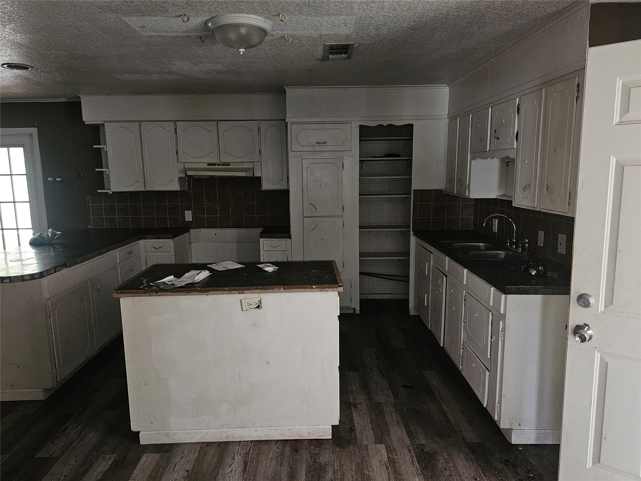 2711 Parkridge Street Shreveport LA 71108