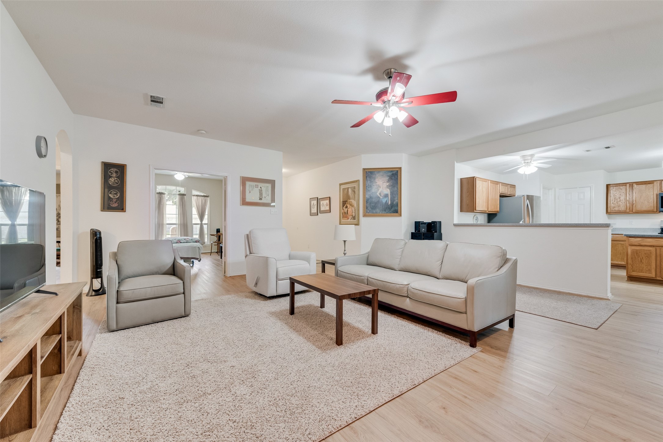 100 Jennings Drive Waxahachie TX 75165