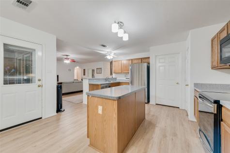 100 Jennings Drive Waxahachie TX 75165