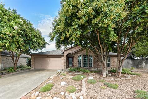 100 Jennings Drive Waxahachie TX 75165