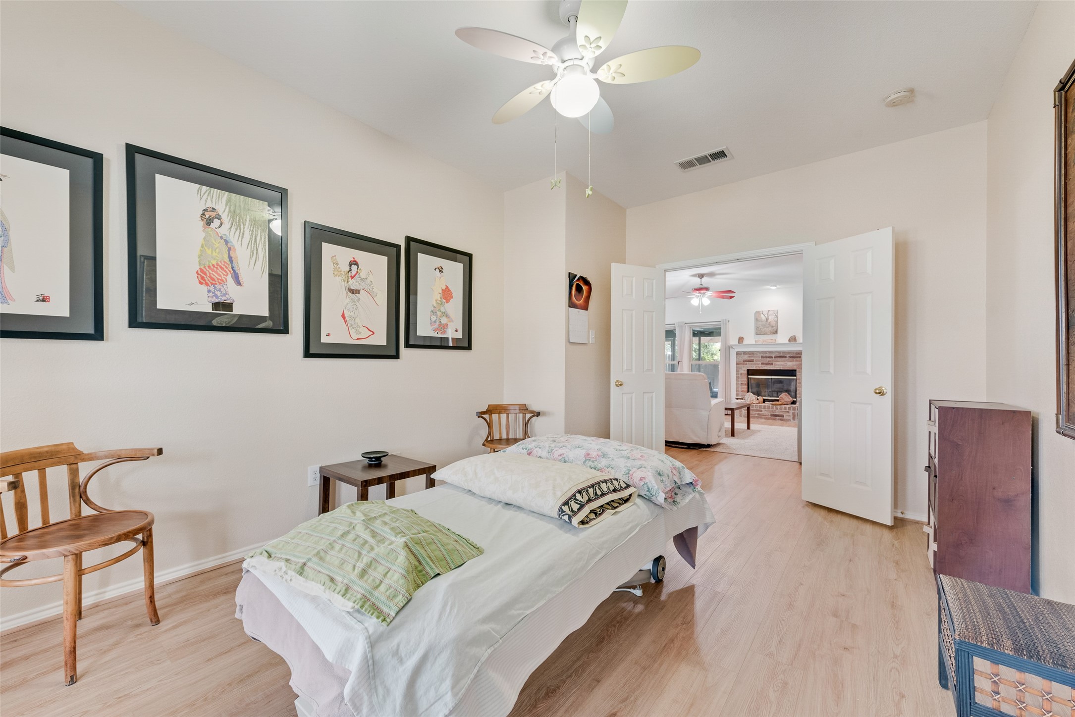 100 Jennings Drive Waxahachie TX 75165
