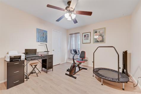 100 Jennings Drive Waxahachie TX 75165