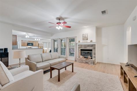 100 Jennings Drive Waxahachie TX 75165