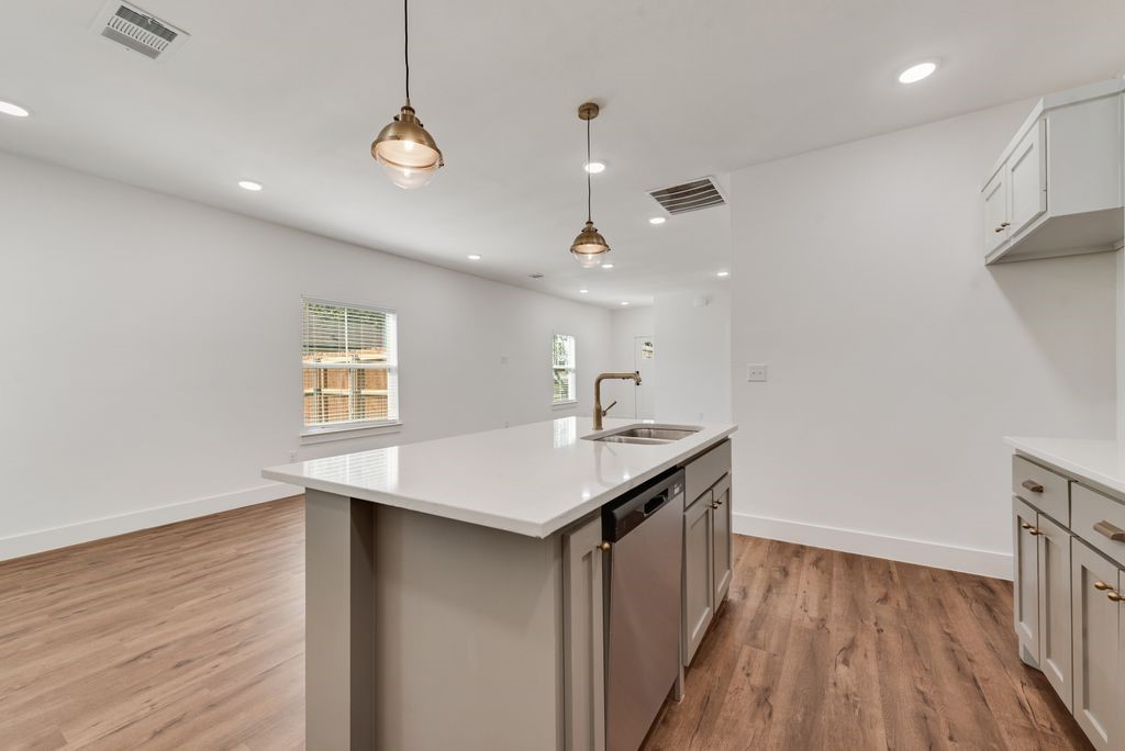 202 Pine Street Bonham TX 75418