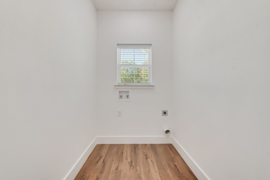 202 Pine Street Bonham TX 75418