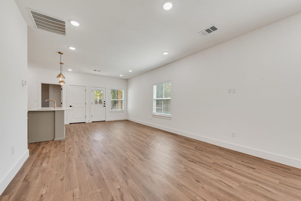 202 Pine Street Bonham TX 75418