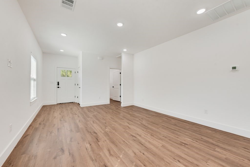 202 Pine Street Bonham TX 75418