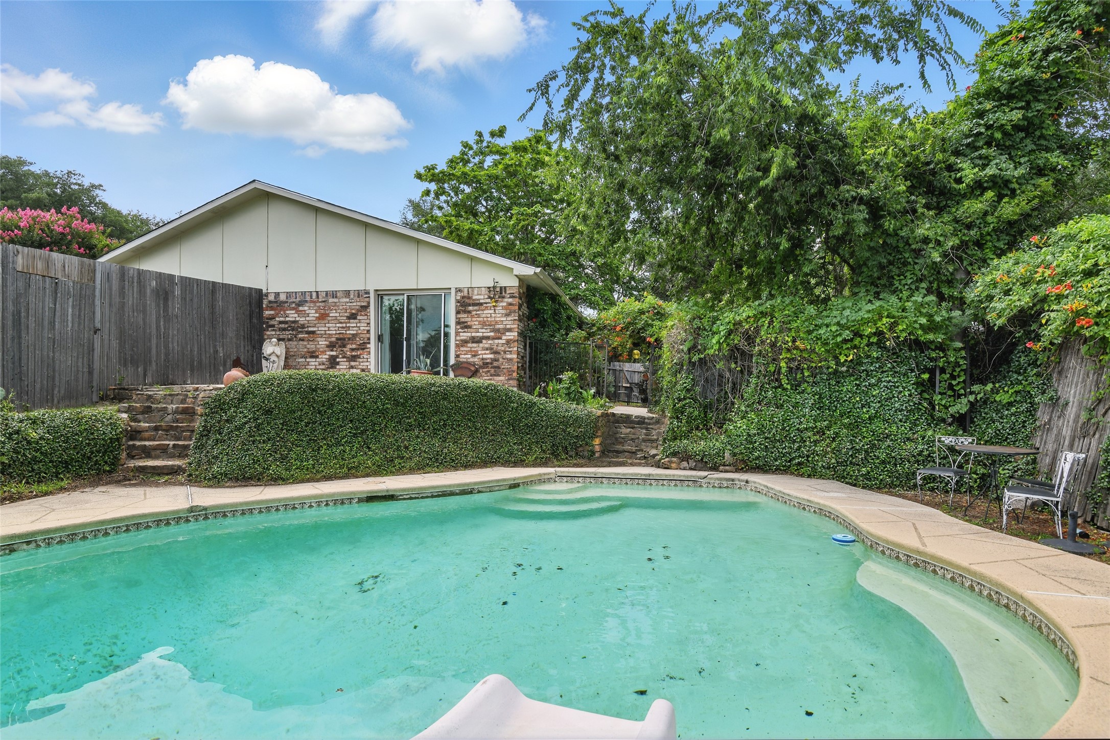 6318 Green Valley Drive Garland TX 75043