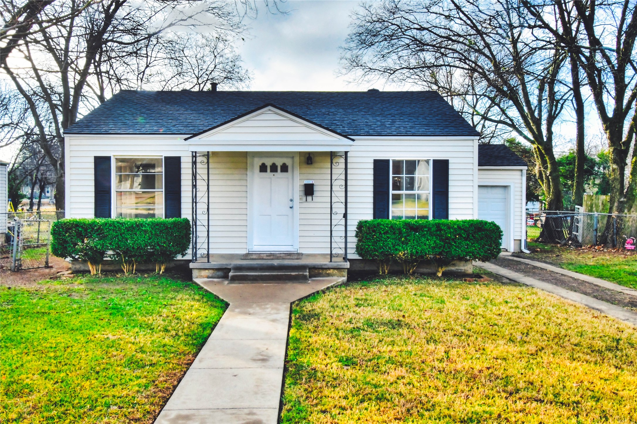 7413 Mohawk Avenue Fort Worth TX 76116