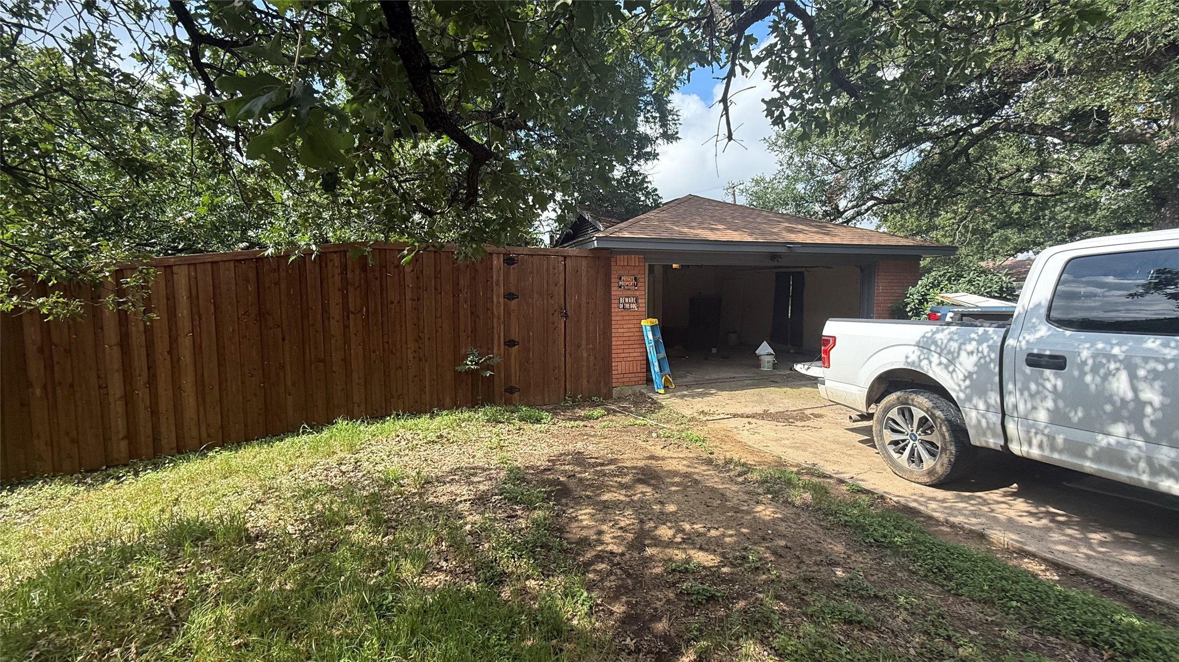 407 Dunaway Drive Euless TX 76040