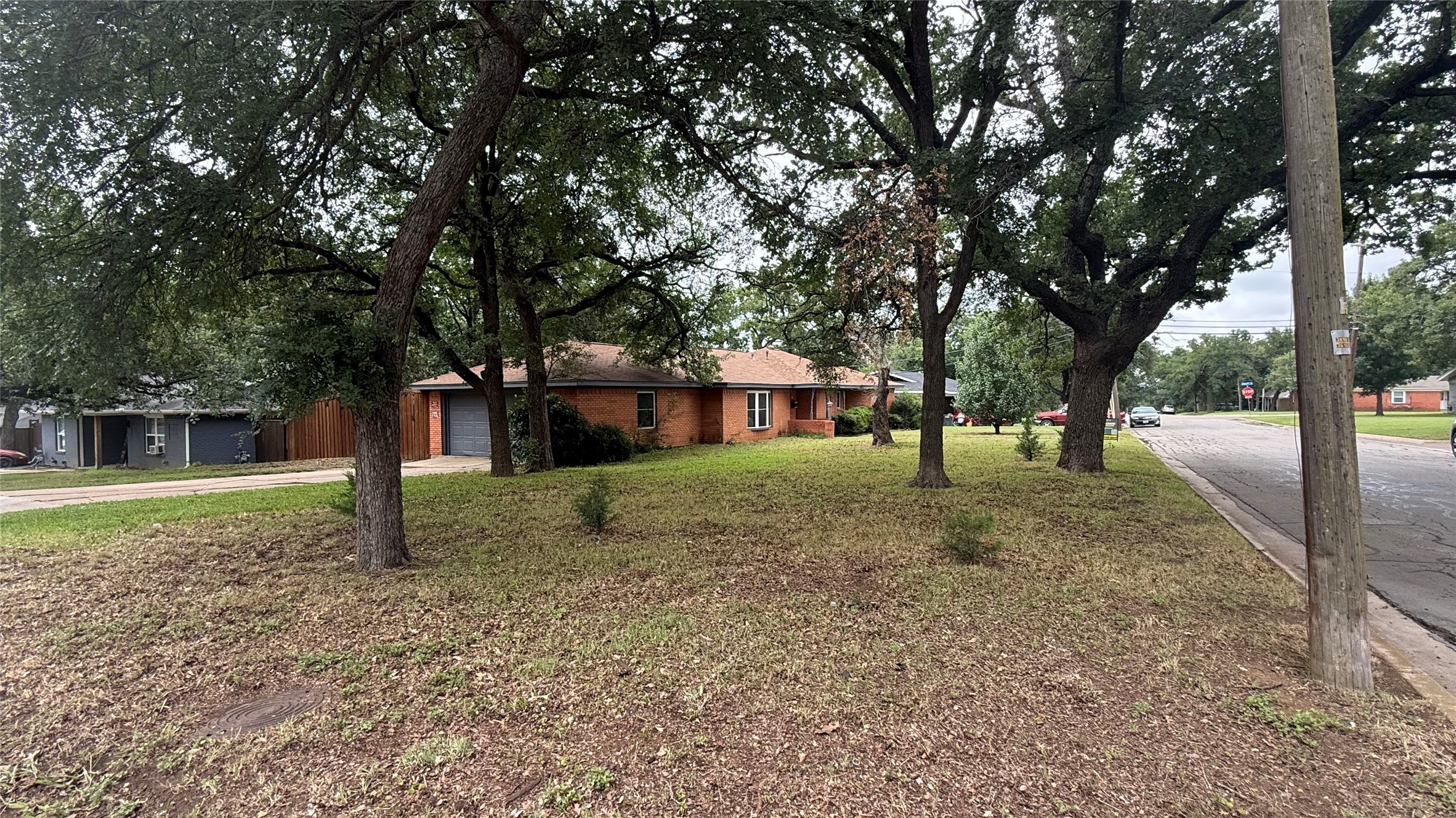 407 Dunaway Drive Euless TX 76040