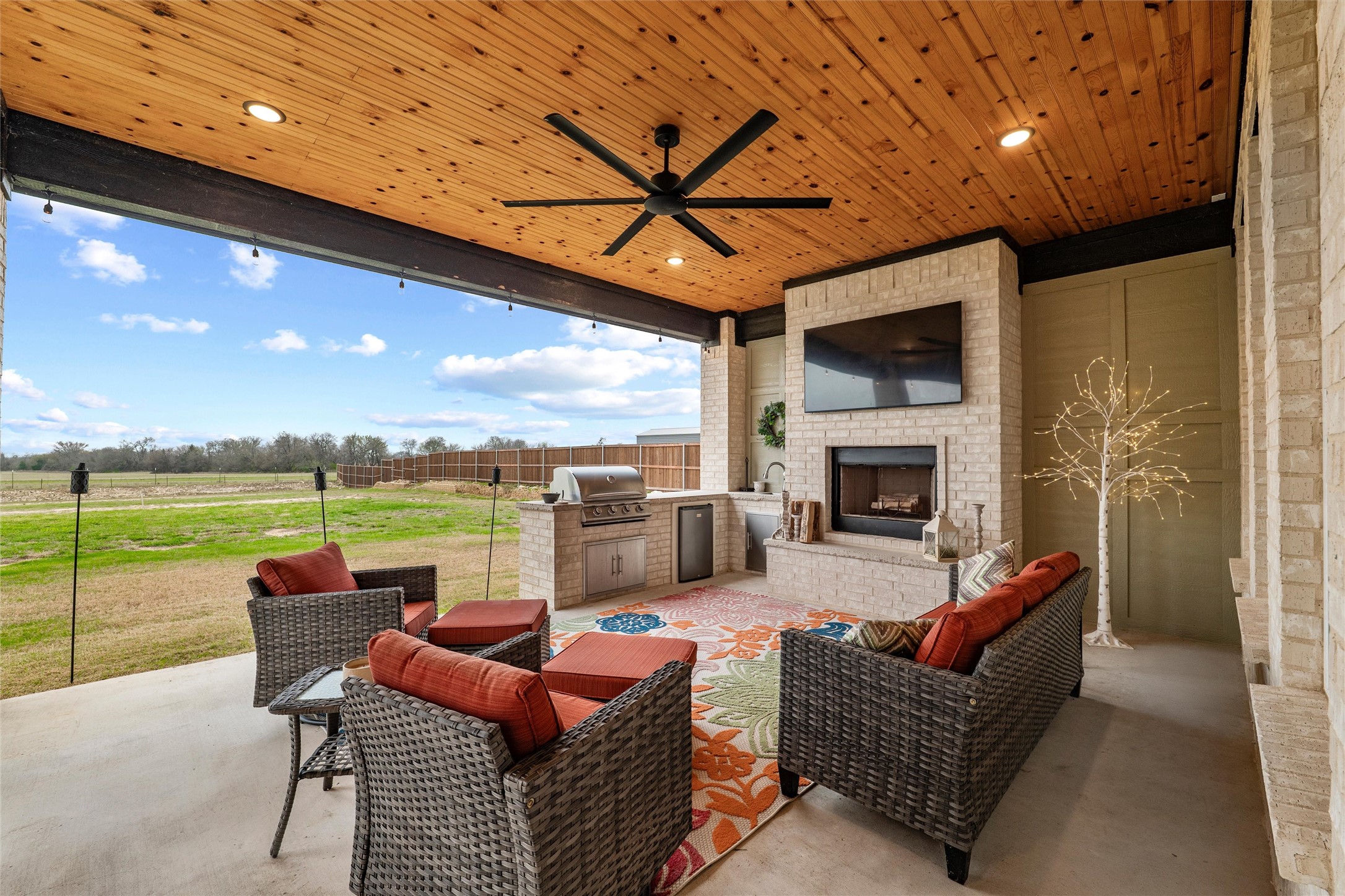 2330 Kinley Brooke Drive Waxahachie TX 75167