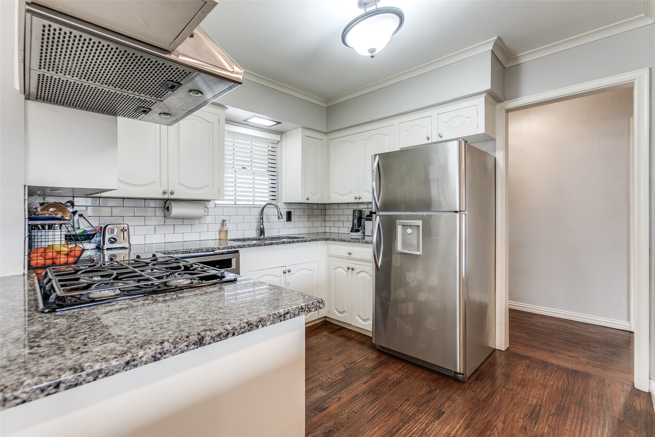 712 Laguna Drive Richardson TX 75080