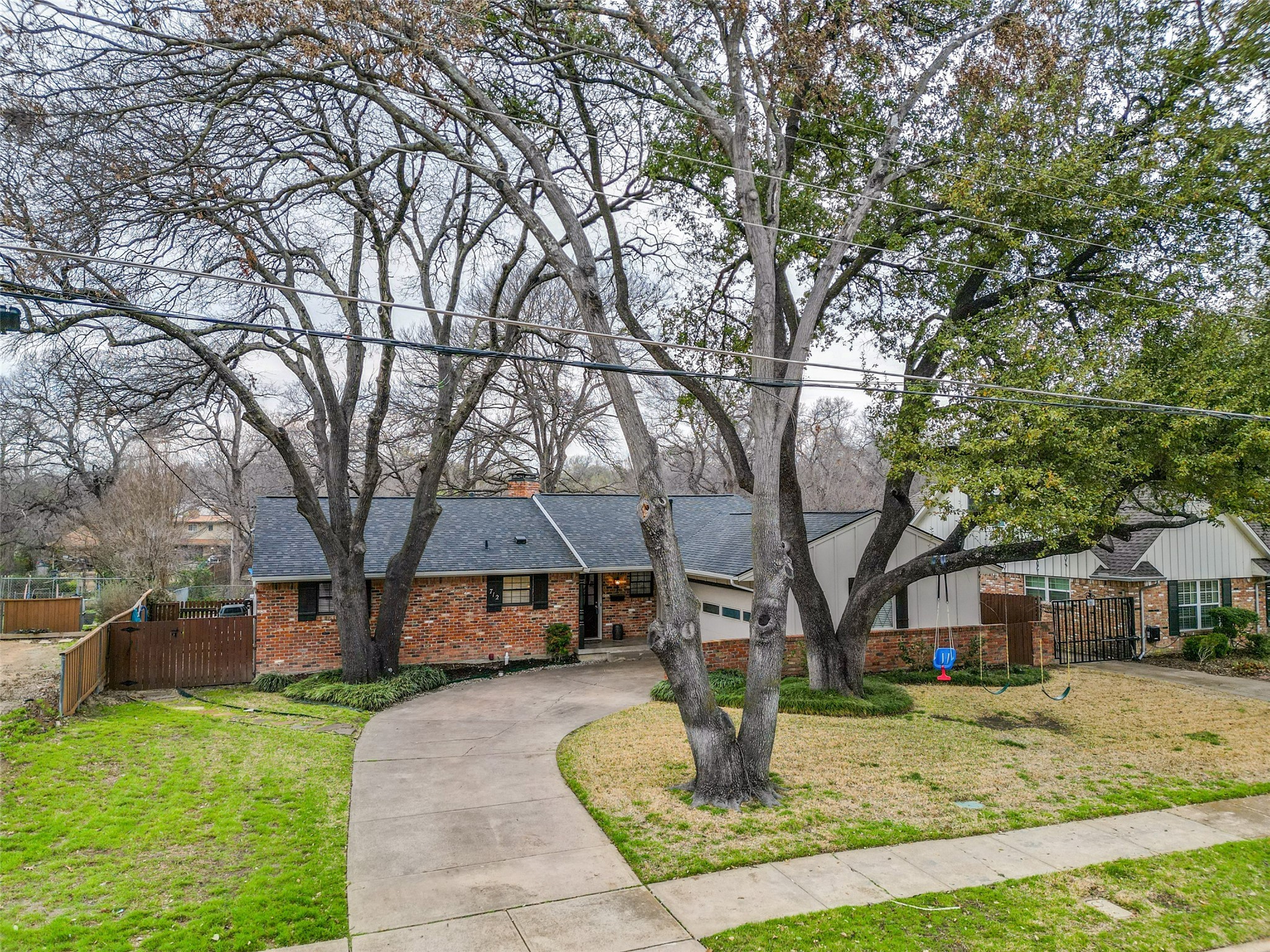 712 Laguna Drive Richardson TX 75080