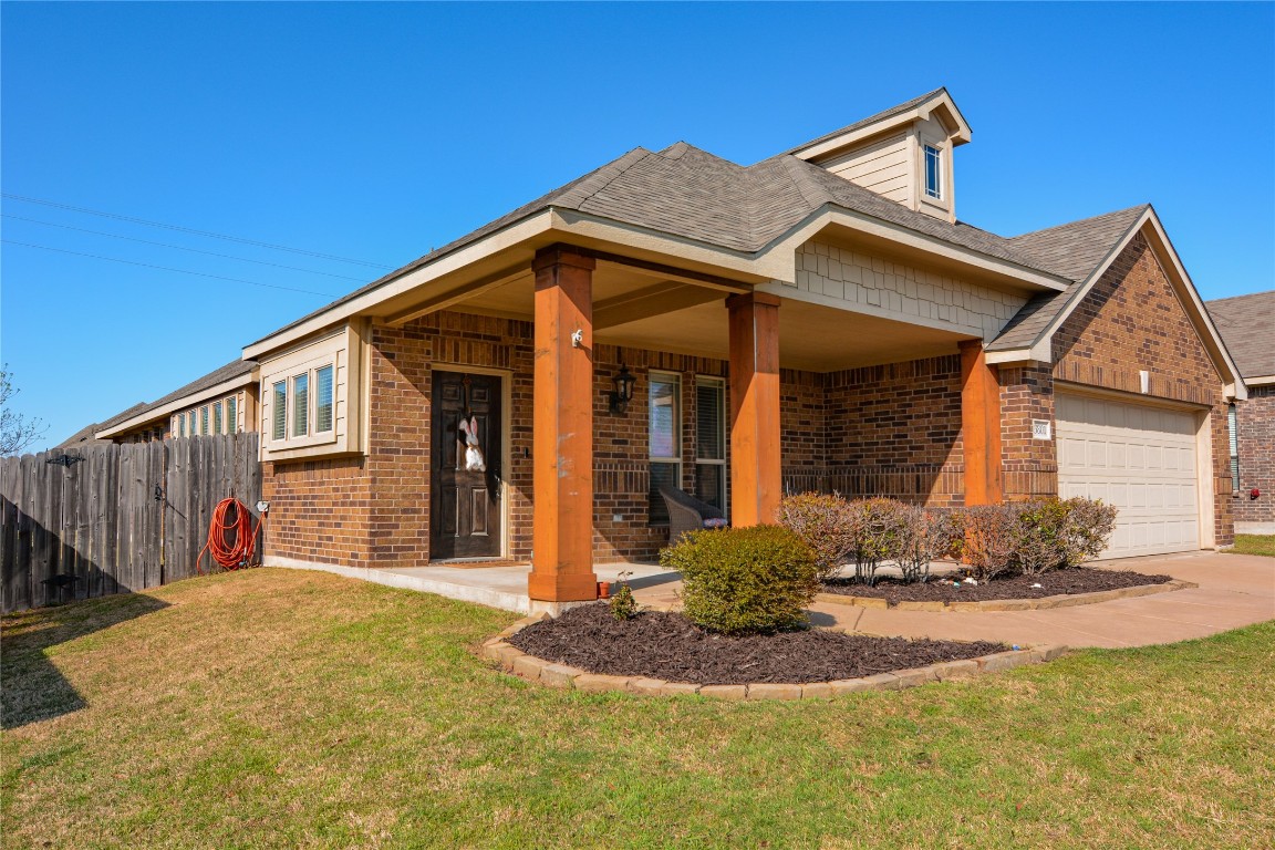 3801 Regent Street Midlothian TX 76065