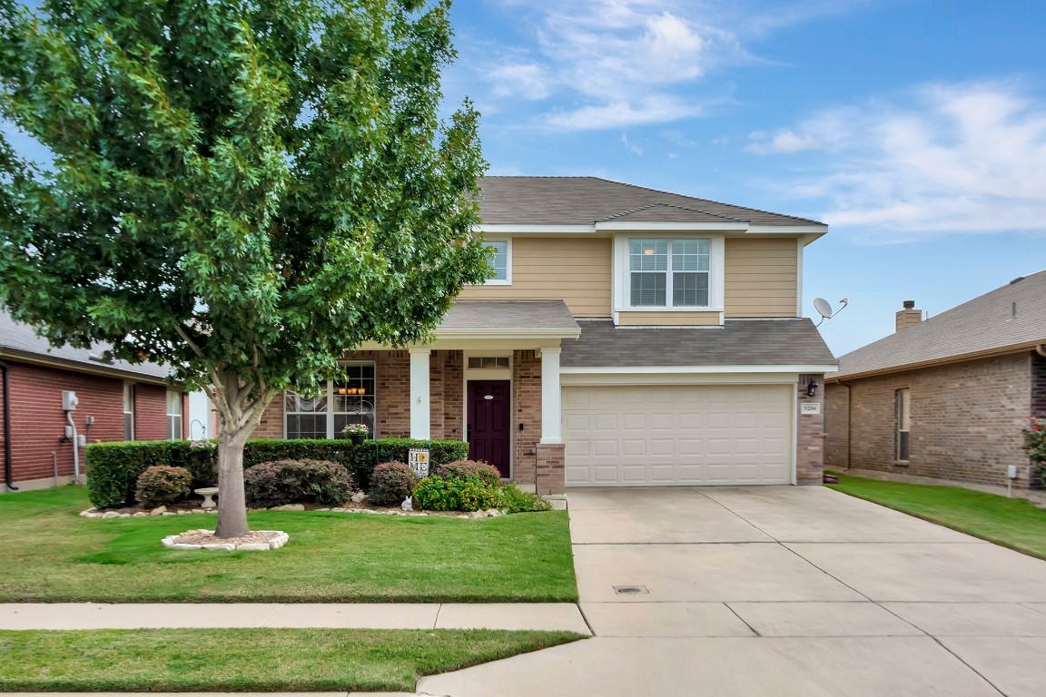 9204 Liberty Crossing Drive Fort Worth TX 76131