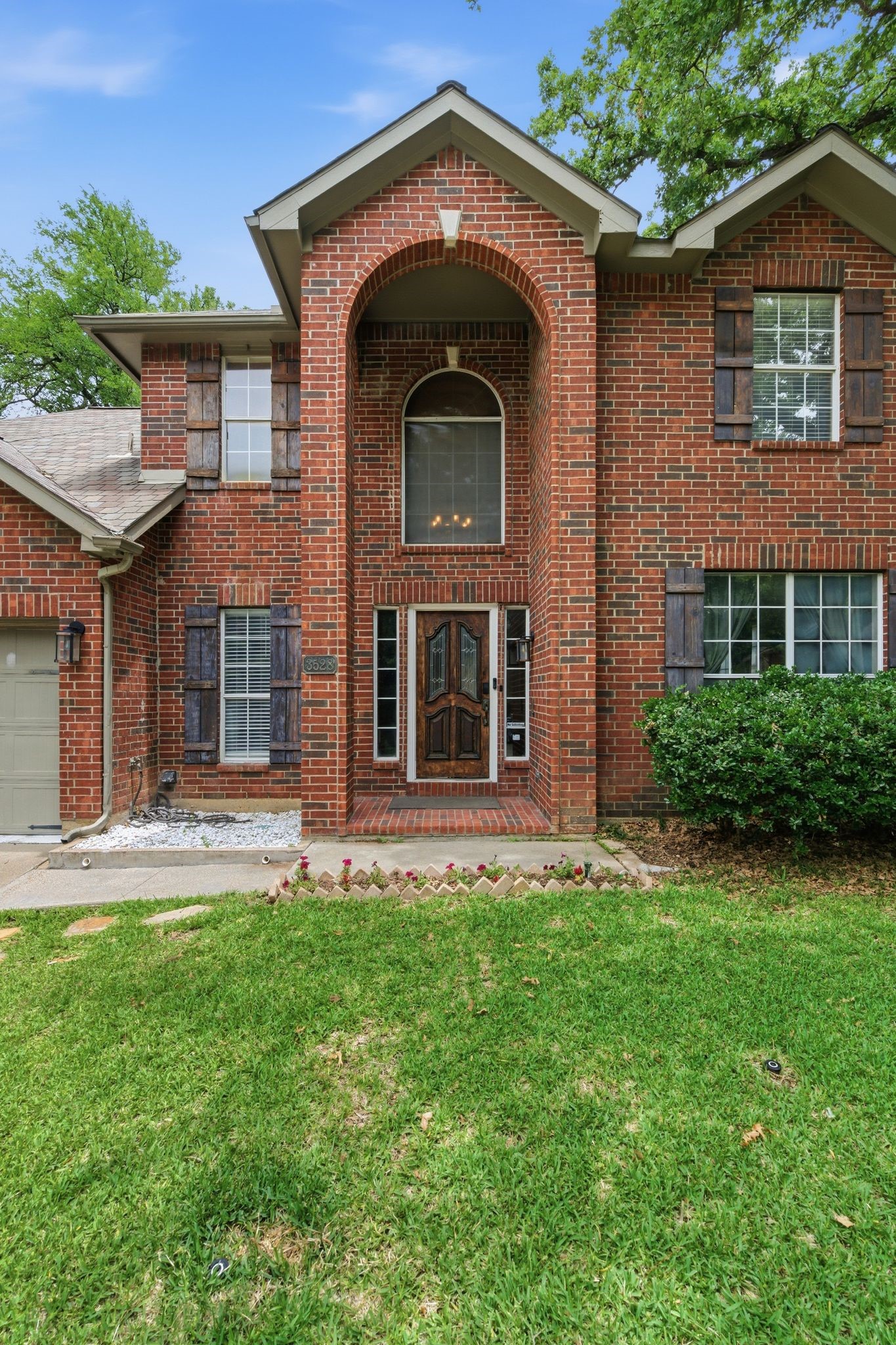 3528 Creekside Court Bedford TX 76021