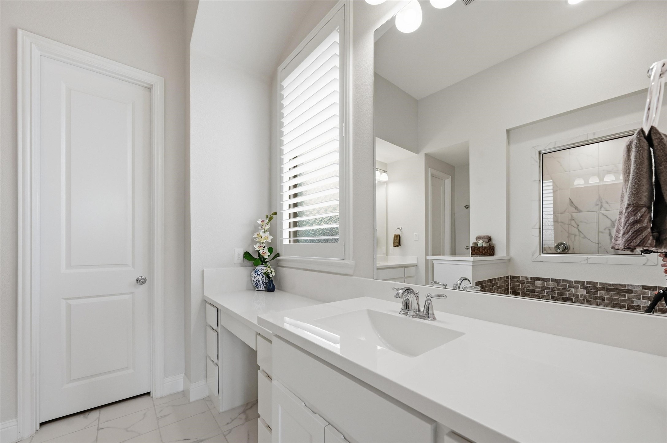 812 Heron Creek Pass Mckinney TX 75071