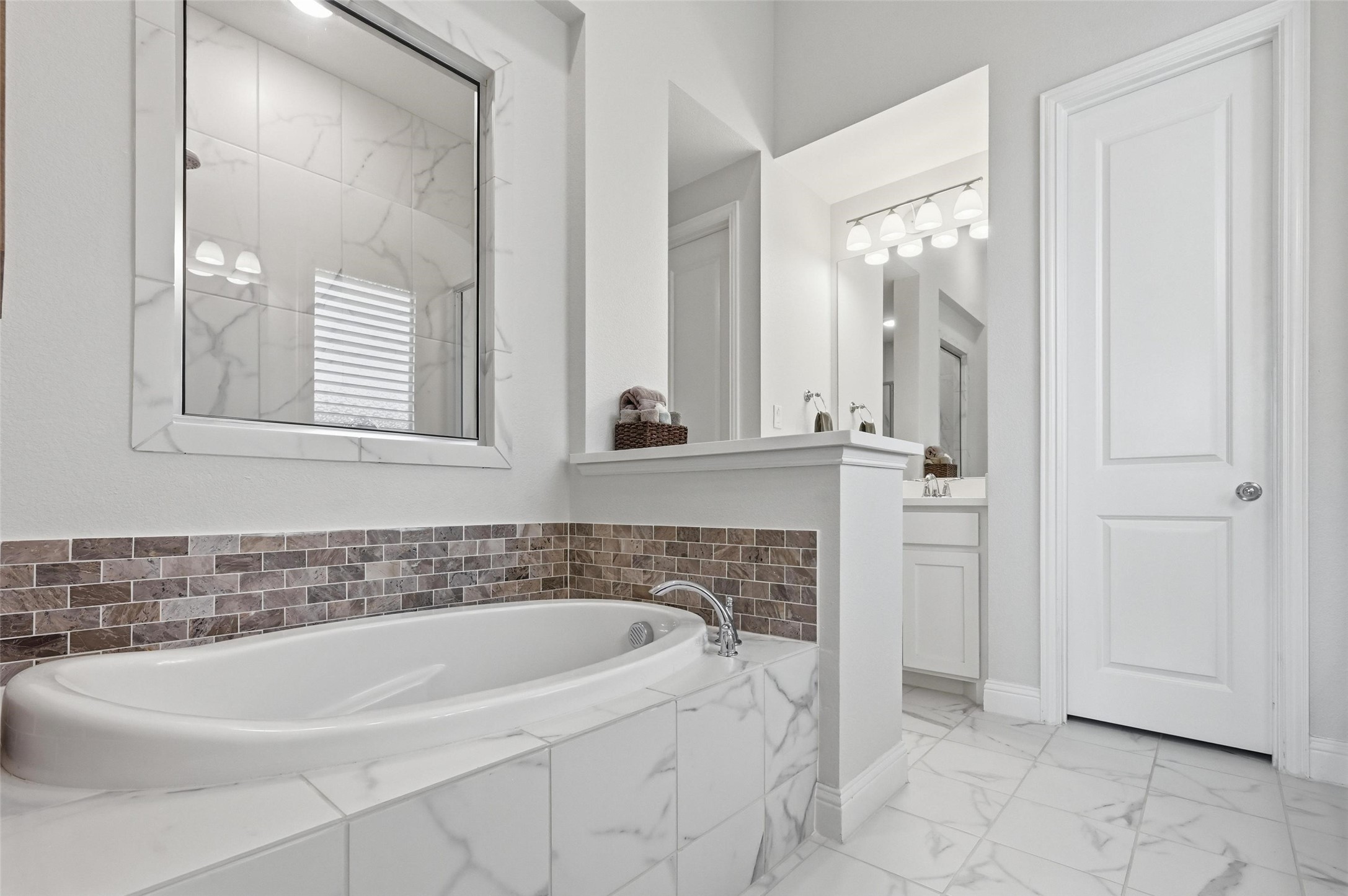 812 Heron Creek Pass Mckinney TX 75071