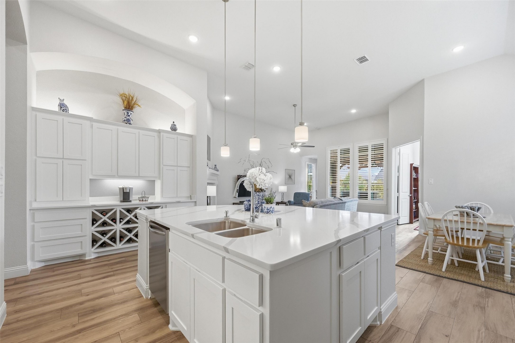 812 Heron Creek Pass Mckinney TX 75071