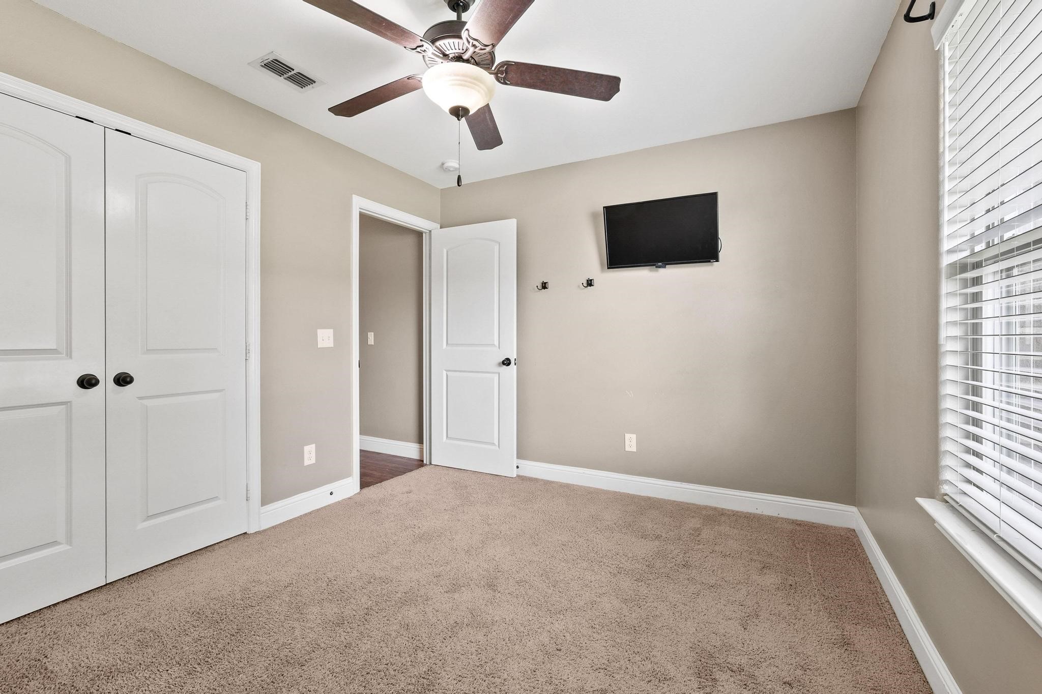 1208 Mary Ann Court Tioga TX 76271