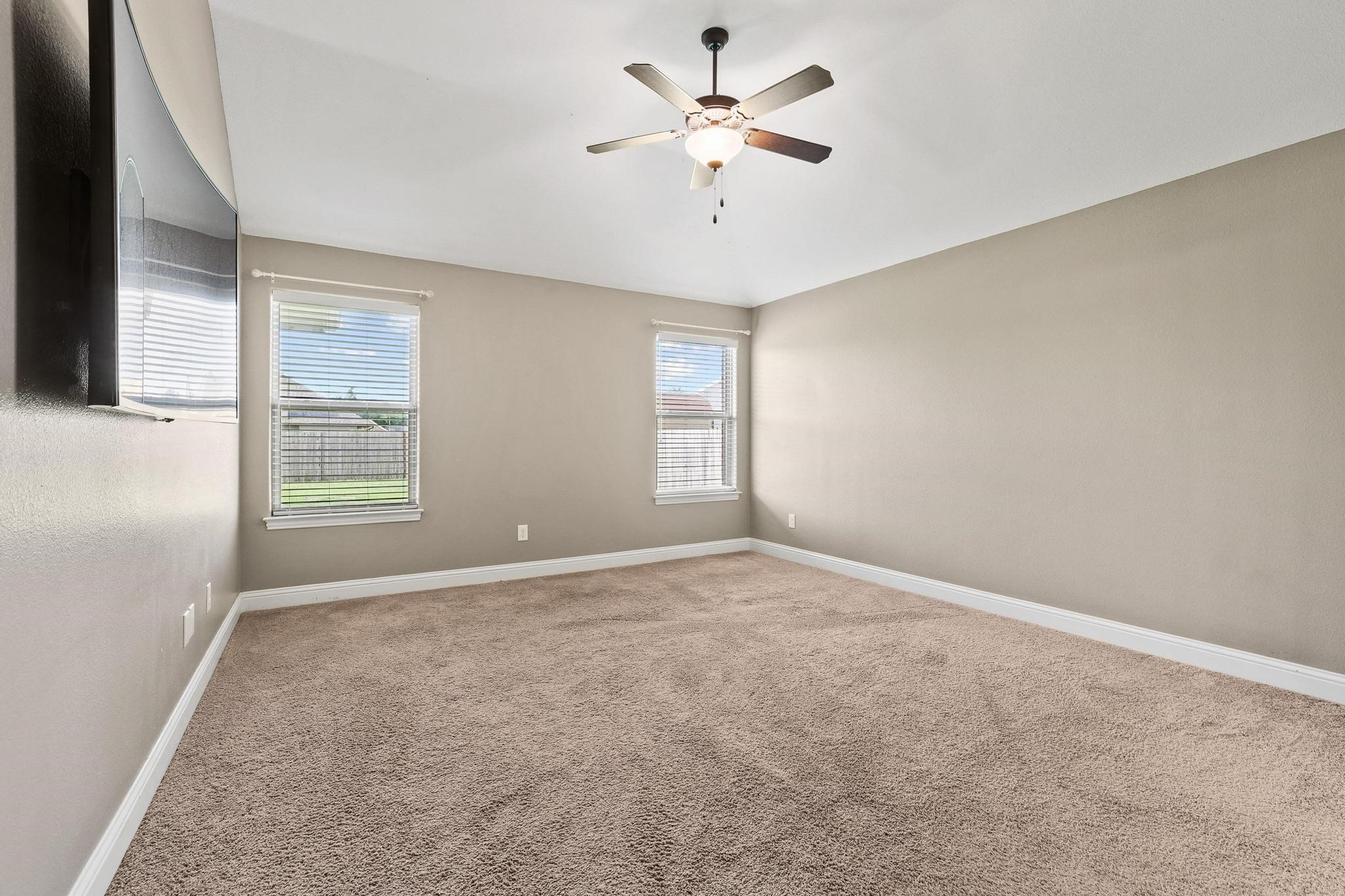 1208 Mary Ann Court Tioga TX 76271