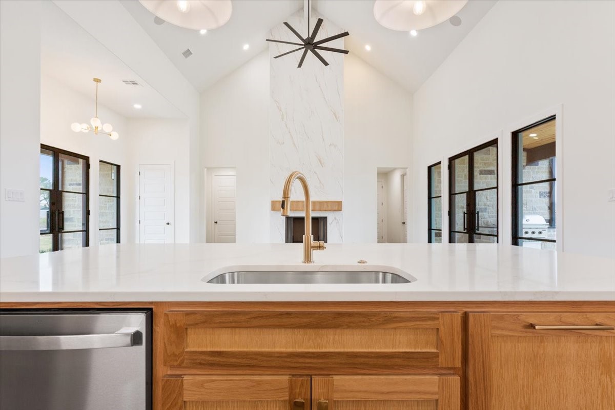 919 Fawn Drive Mcgregor TX 76657