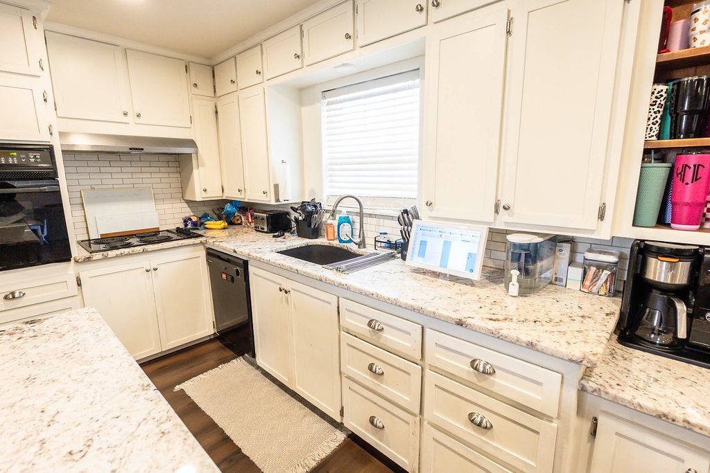 809 E Highway 82 Nocona TX 76255