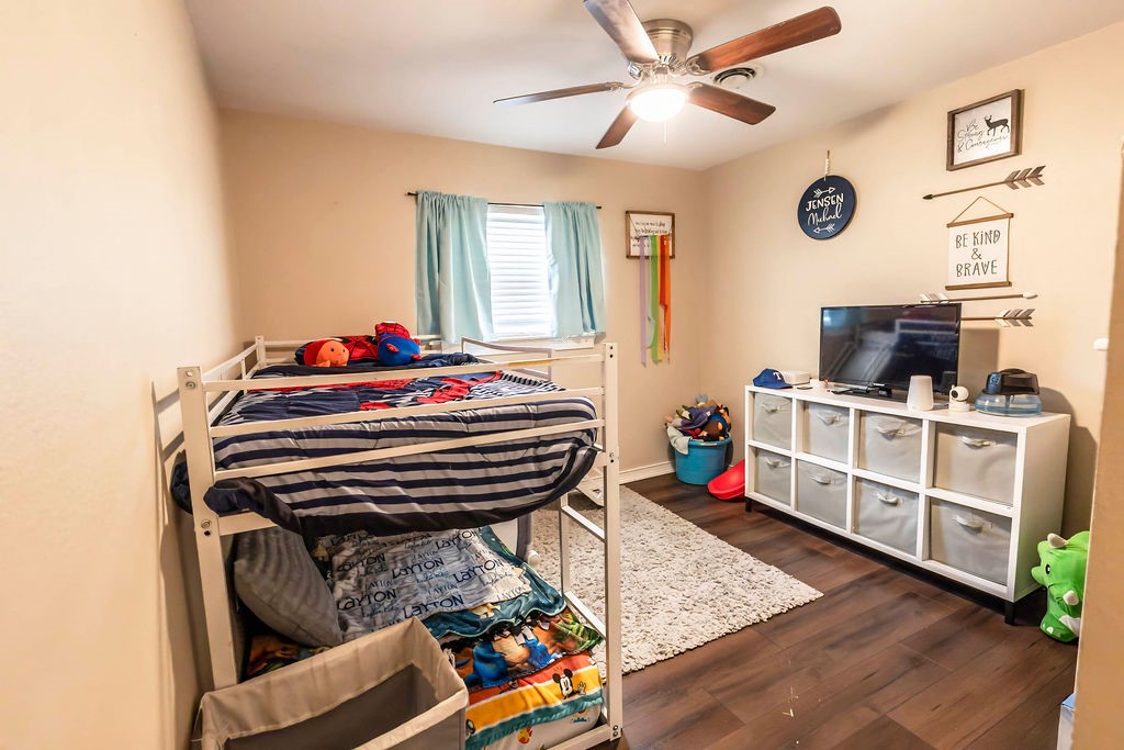 809 E Highway 82 Nocona TX 76255