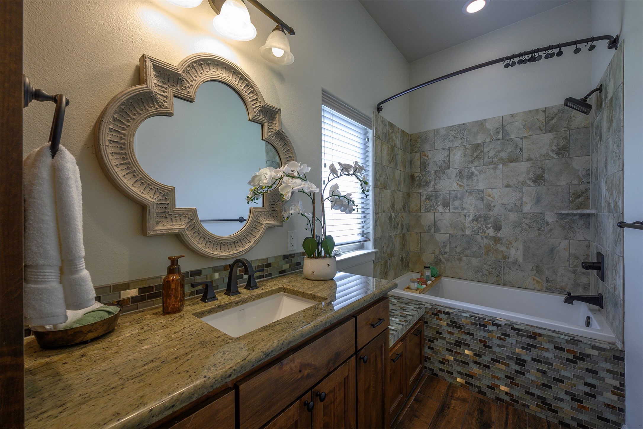 1003 Buckner Road Brock TX 76462
