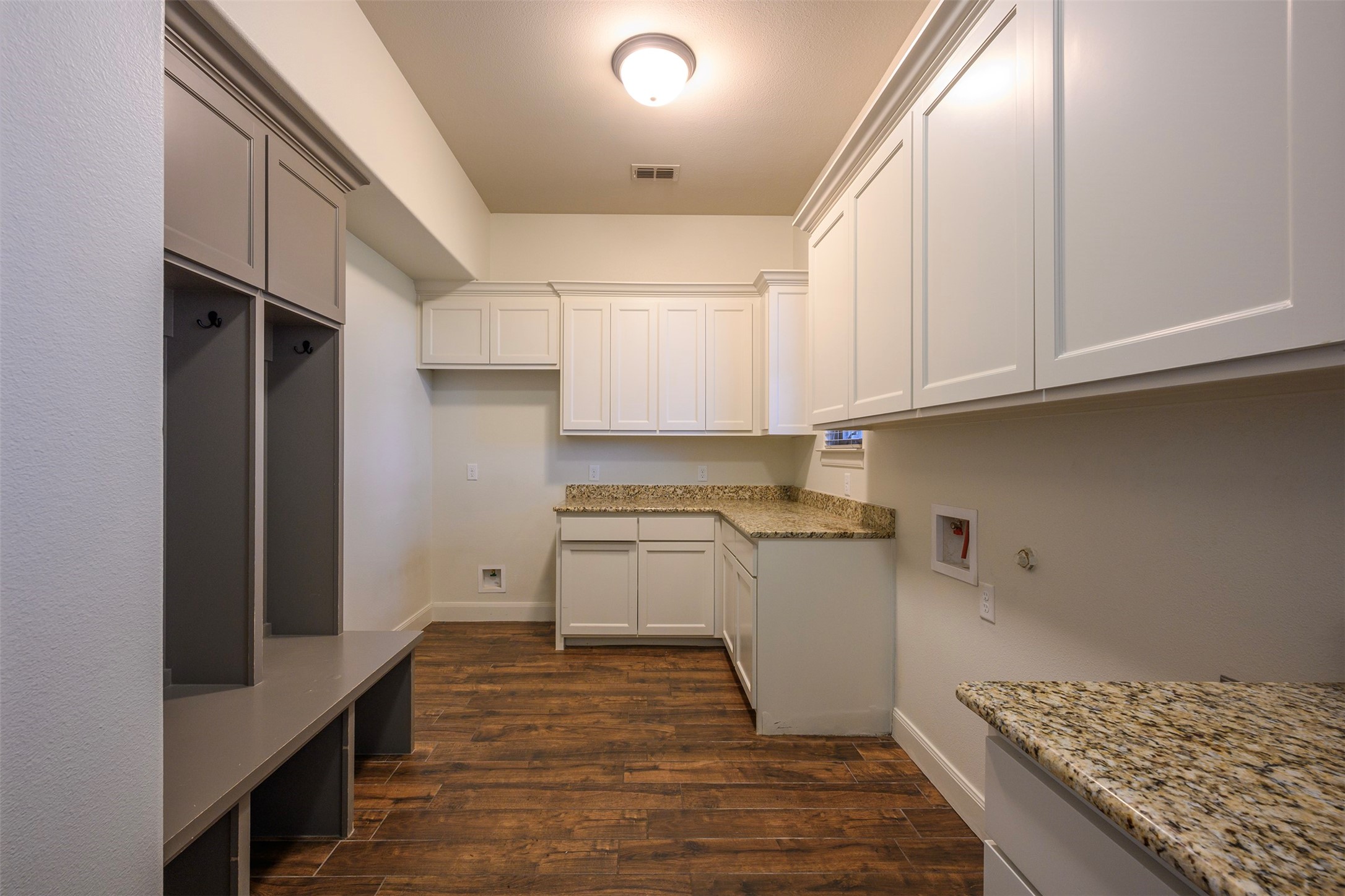 1003 Buckner Road Brock TX 76462