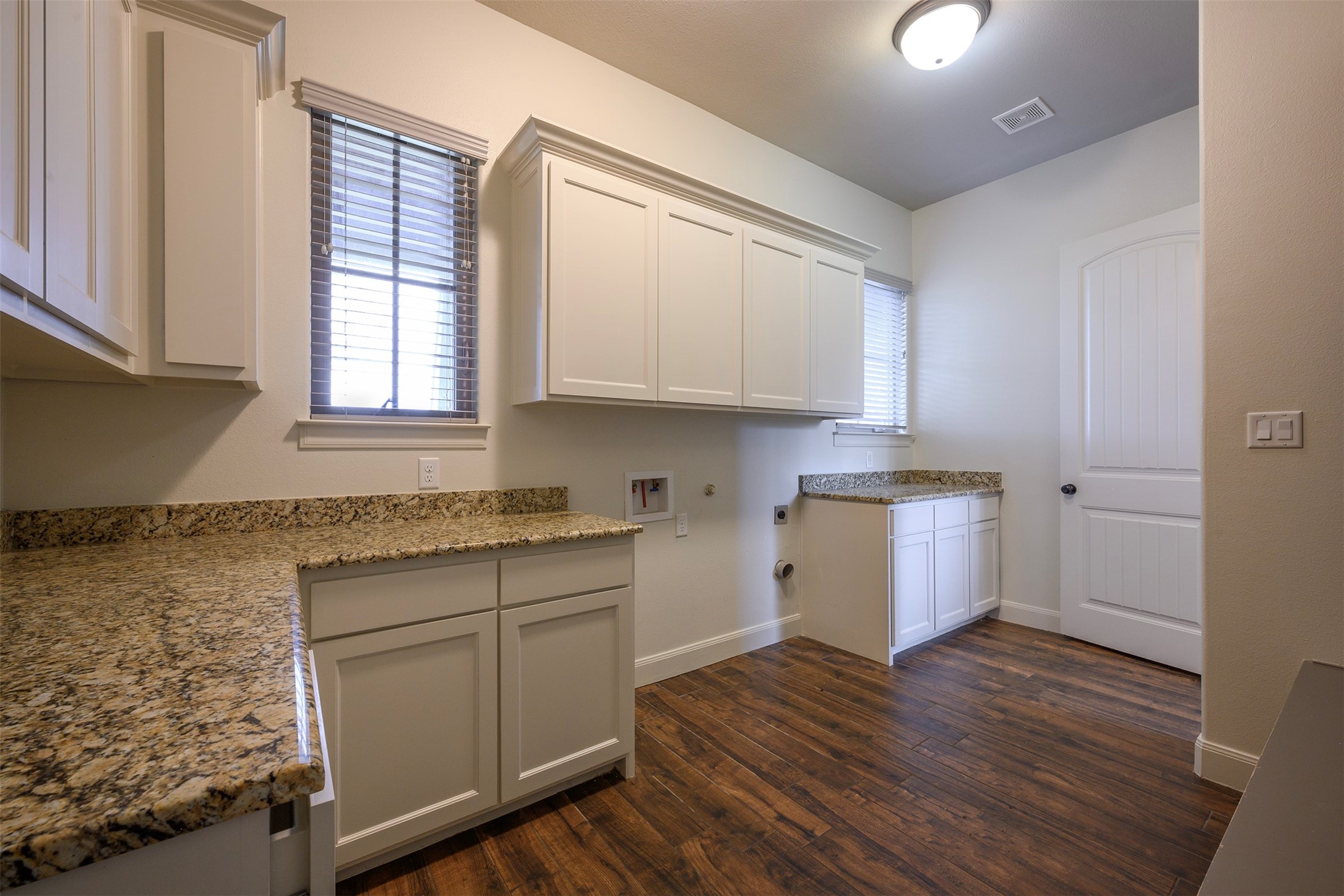 1003 Buckner Road Brock TX 76462