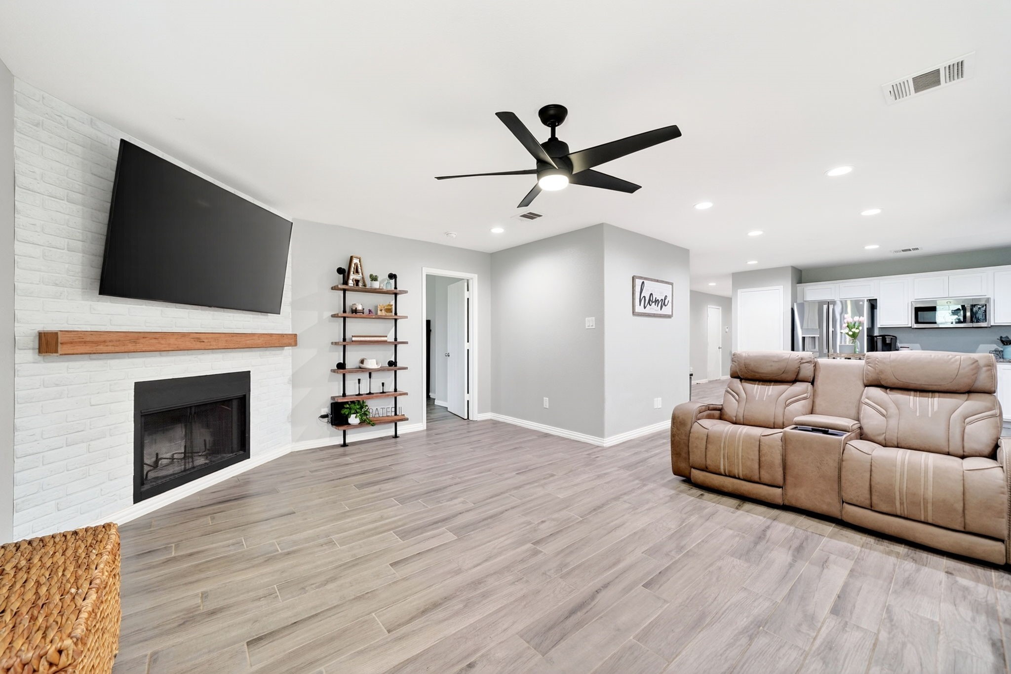 103 Avery Lane Fate TX 75189