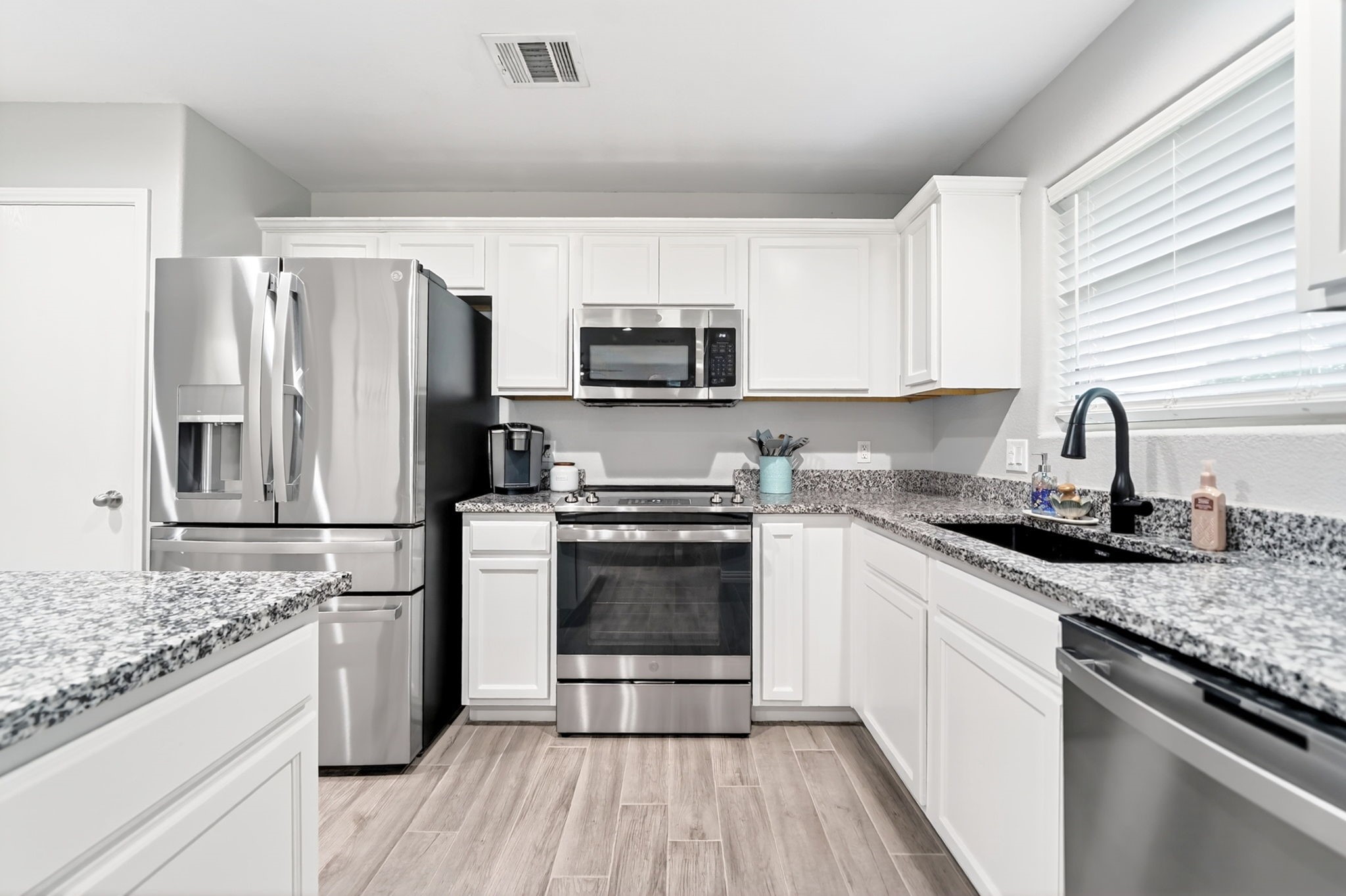 103 Avery Lane Fate TX 75189
