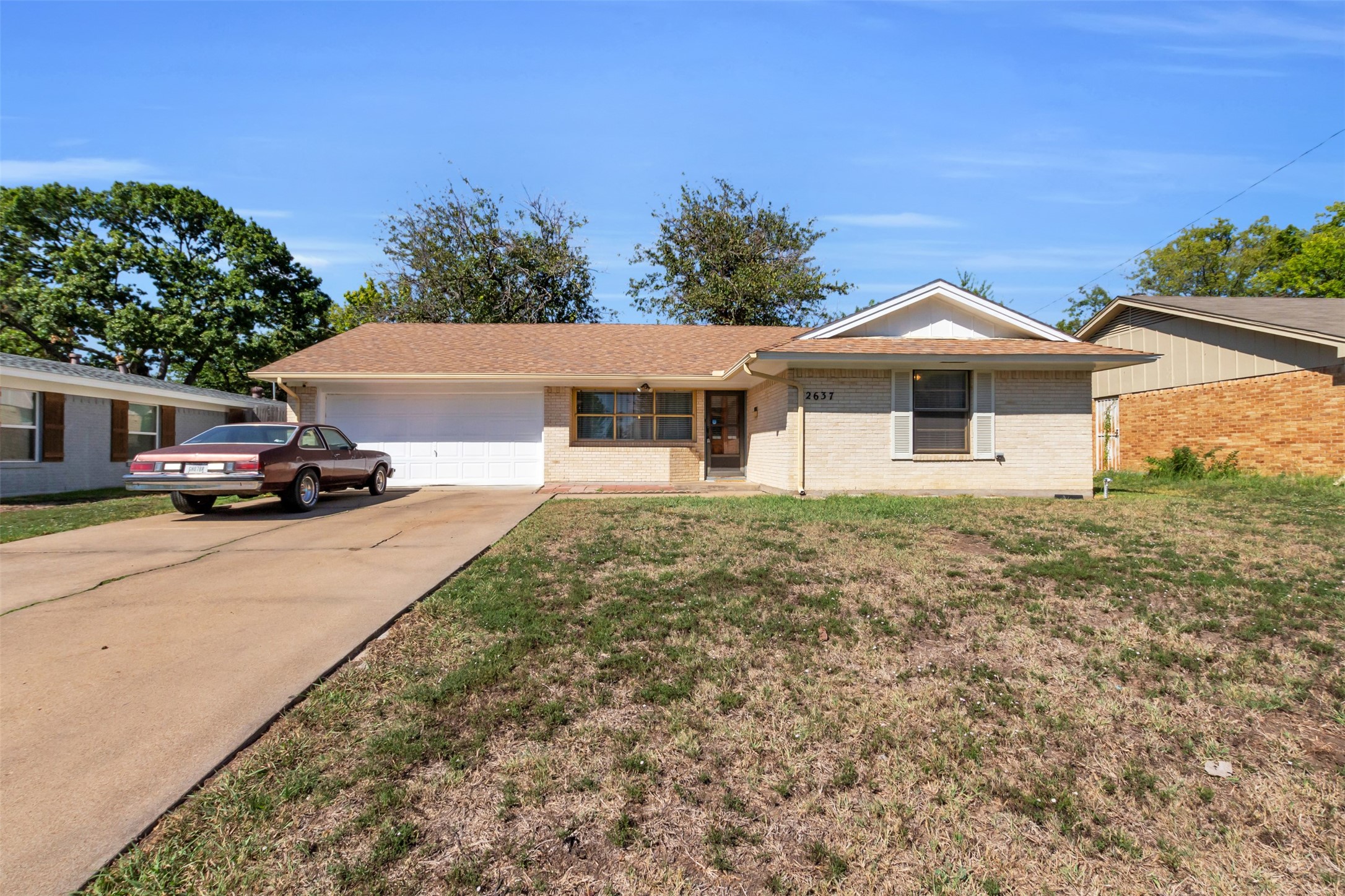 2637 Materhorn Drive Dallas TX 75228