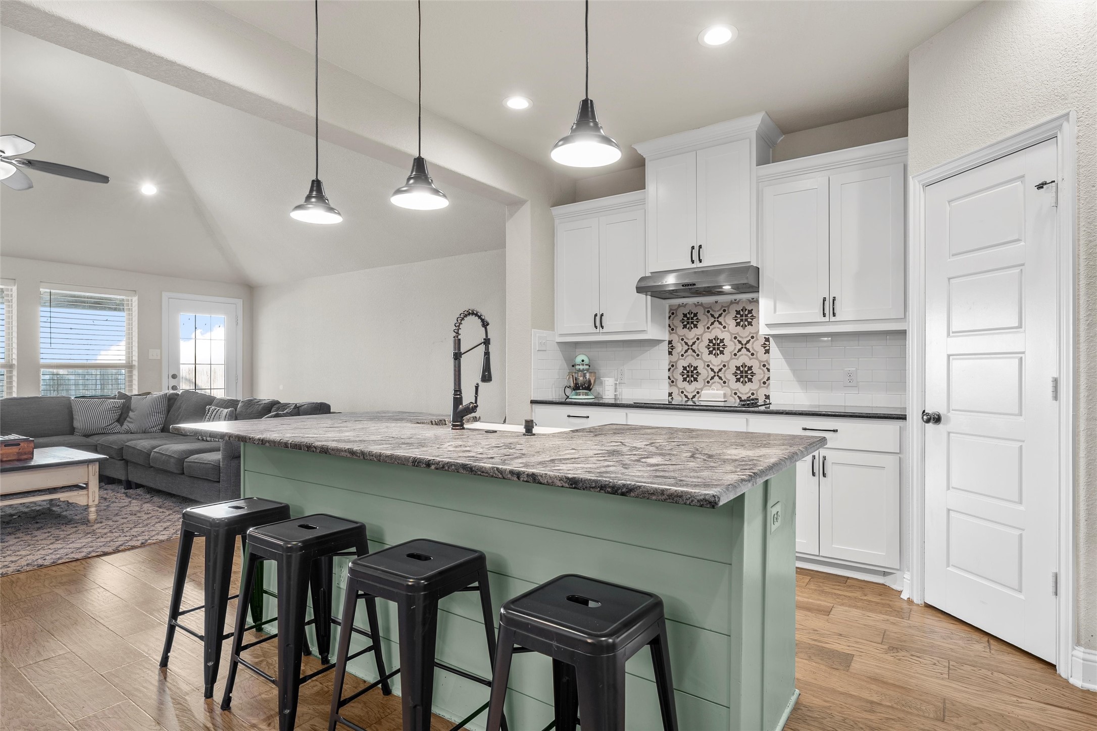 903 Dublin Court Mcgregor TX 76657