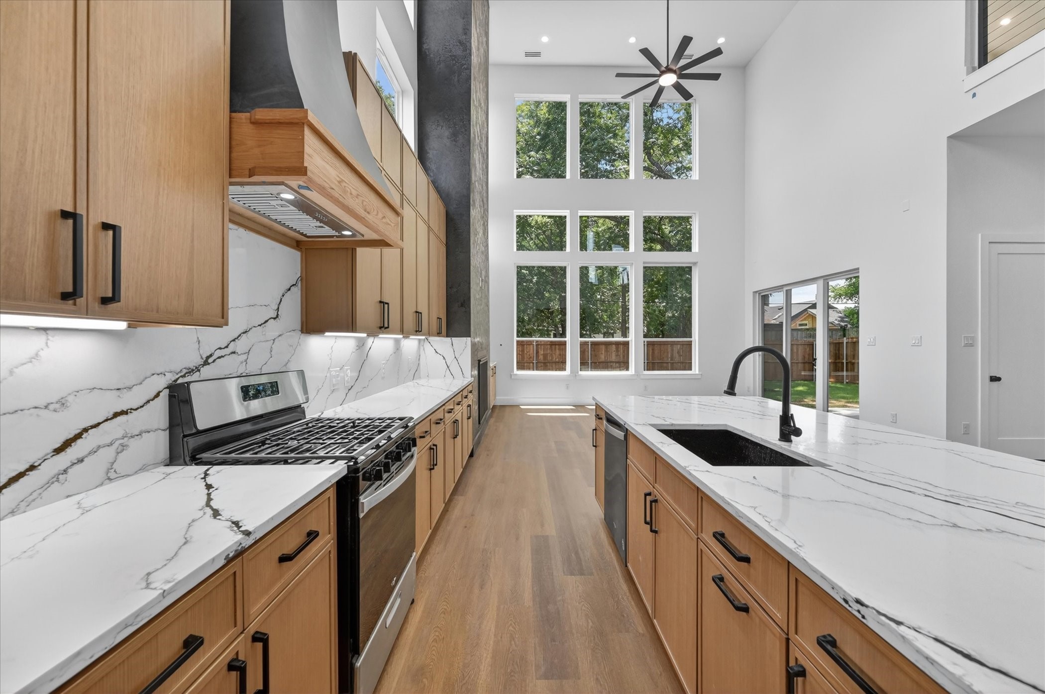 1942 Leath Street Dallas TX 75212