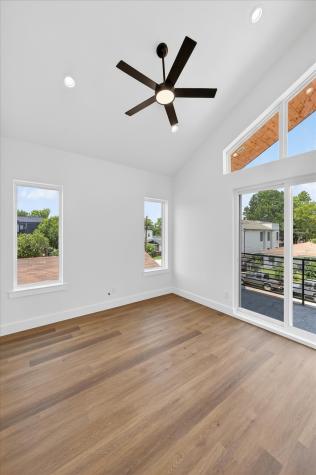 1942 Leath Street Dallas TX 75212