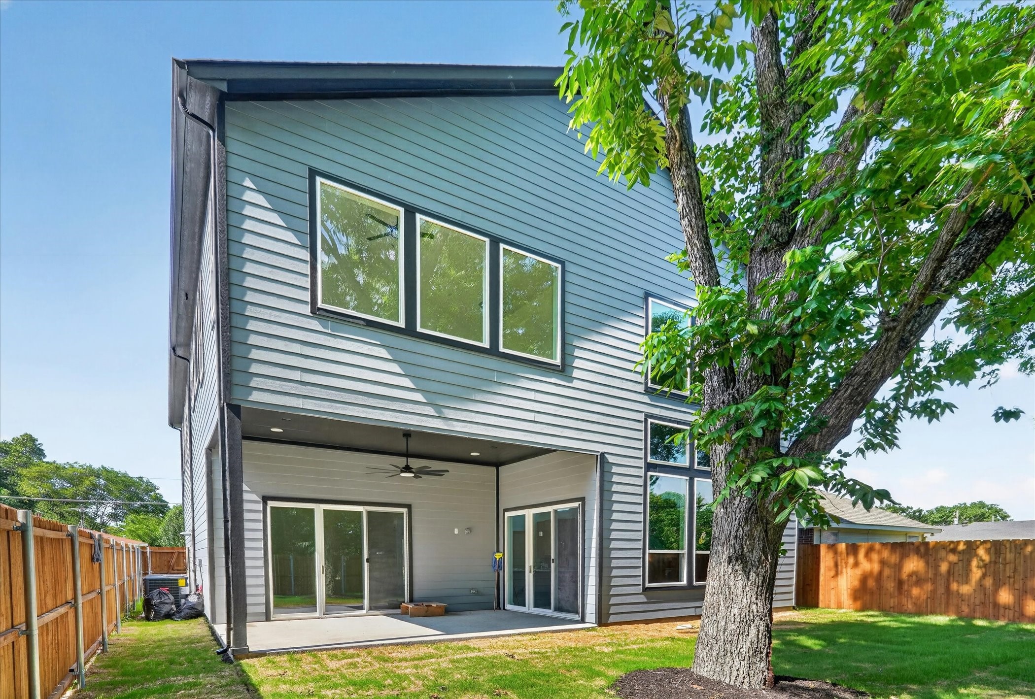 1942 Leath Street Dallas TX 75212