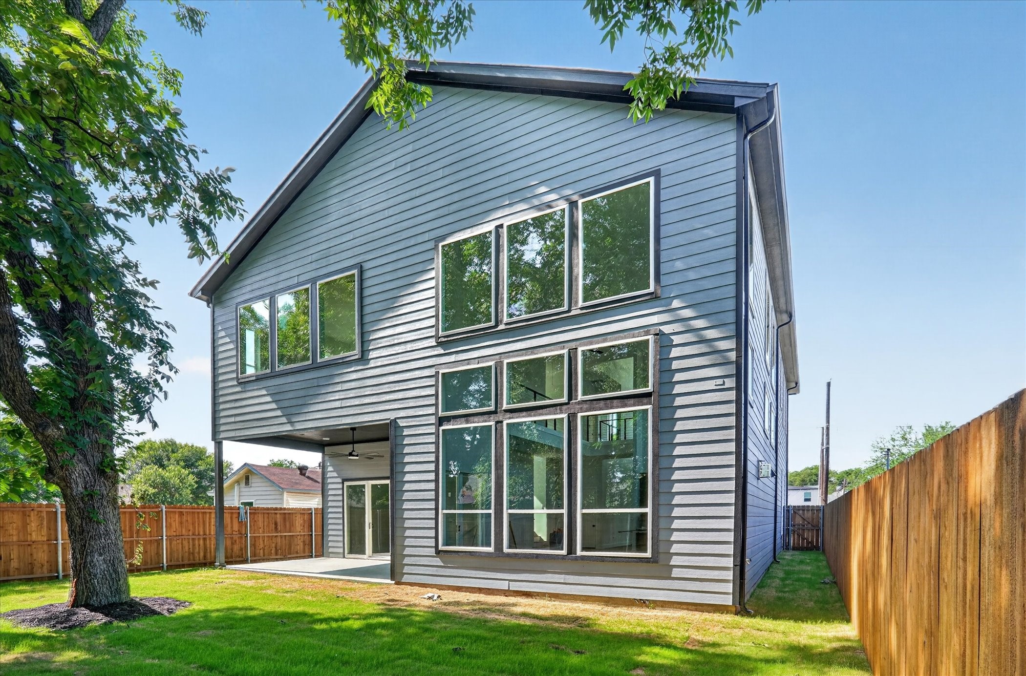1942 Leath Street Dallas TX 75212