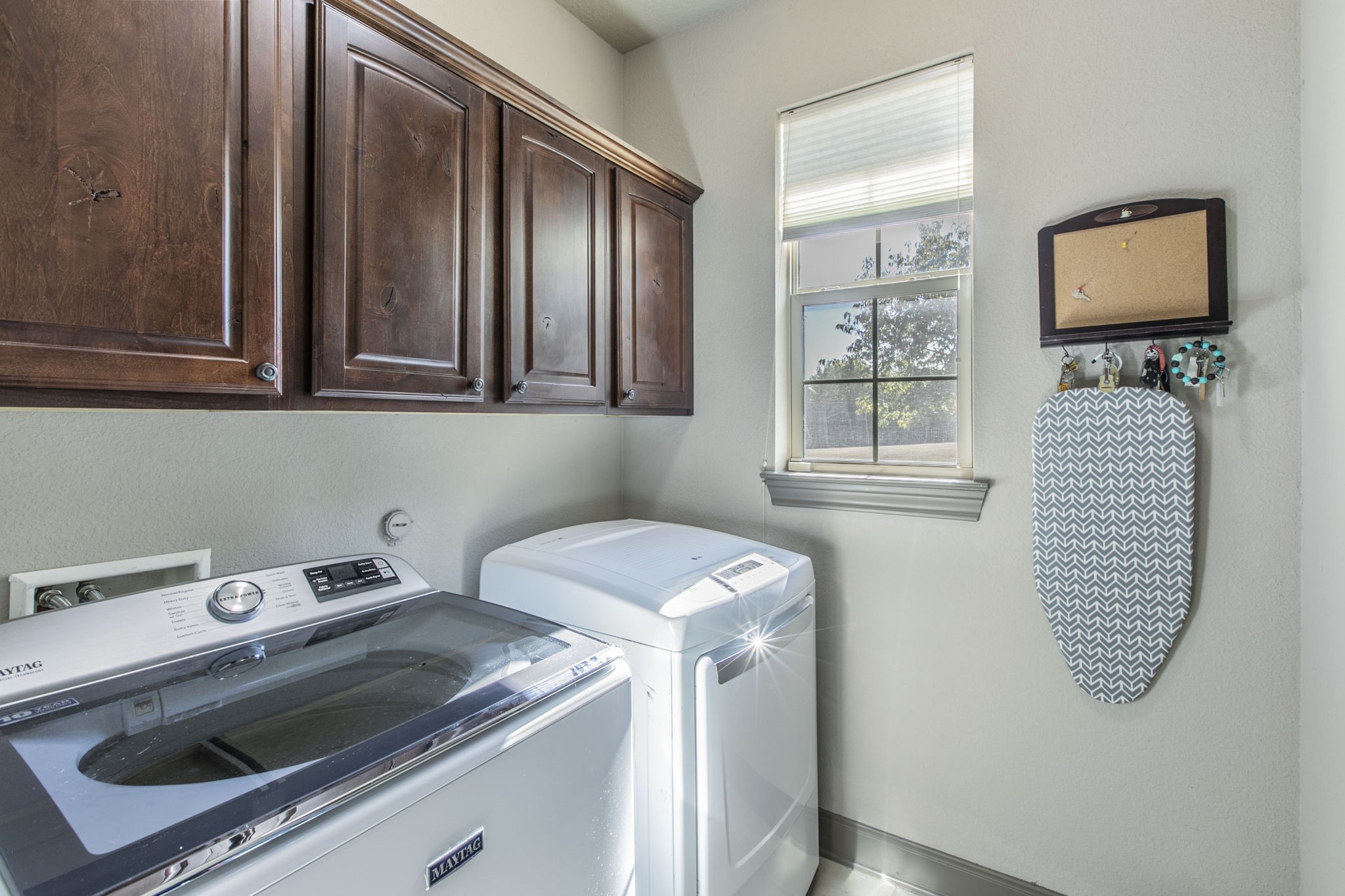 206 Hidden Meadow Circle Midlothian TX 76065