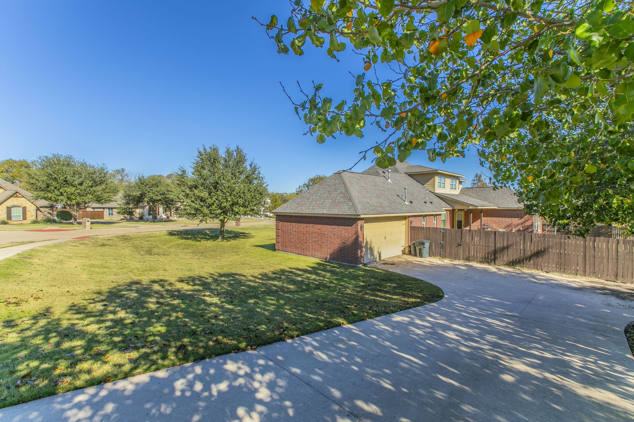 206 Hidden Meadow Circle Midlothian TX 76065